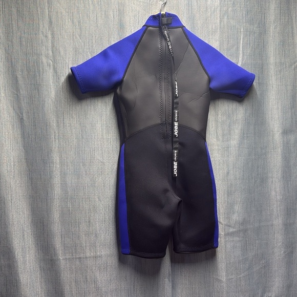 Wet suit kids size 10 - Picture 6 of 8
